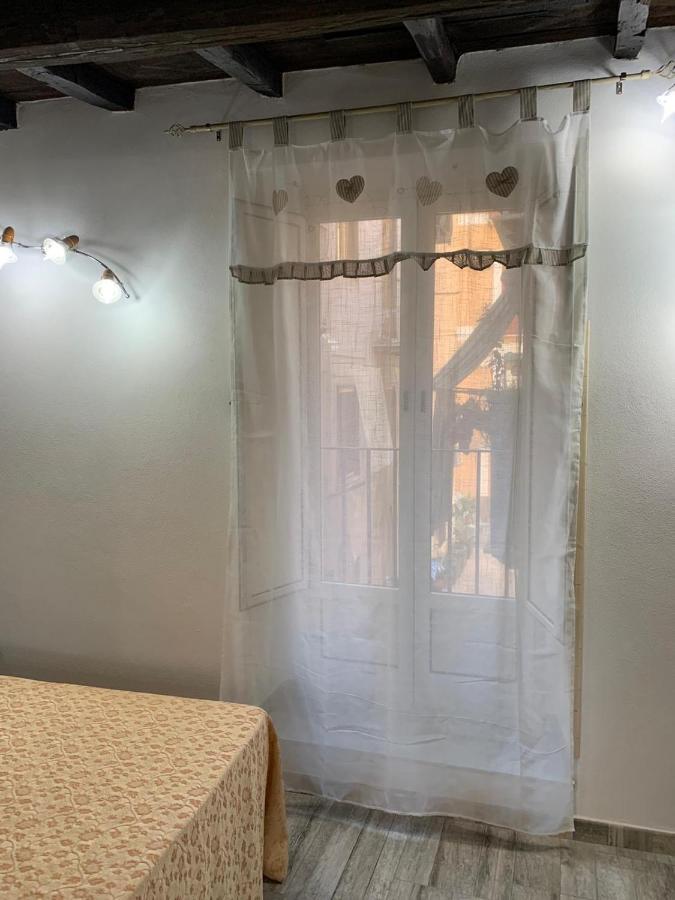 チェファルConte'S Houseアパートメント エクステリア 写真